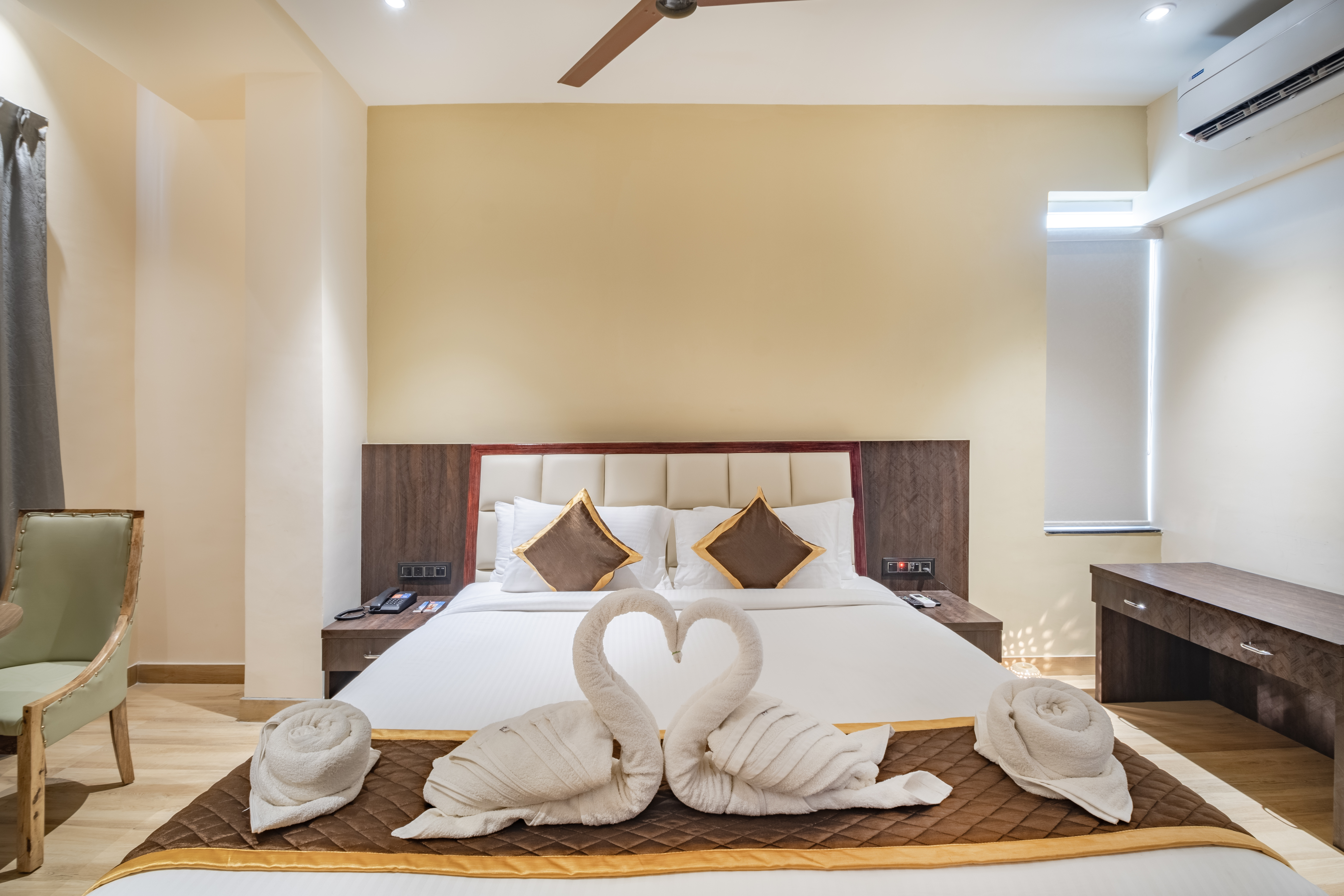 Monday Hotels Bedroom comfort details