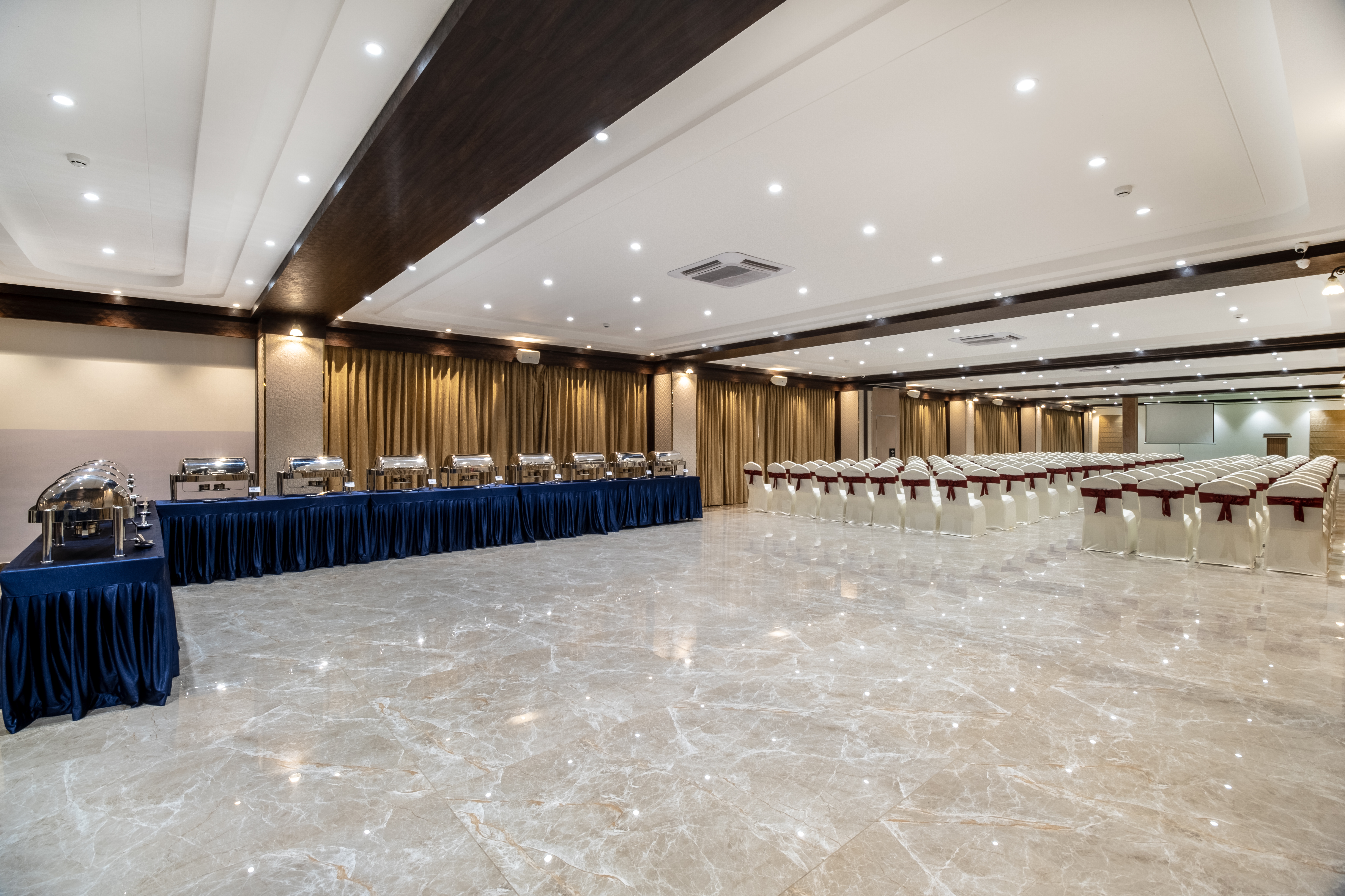 Standard Dining Buffet Catering Setup