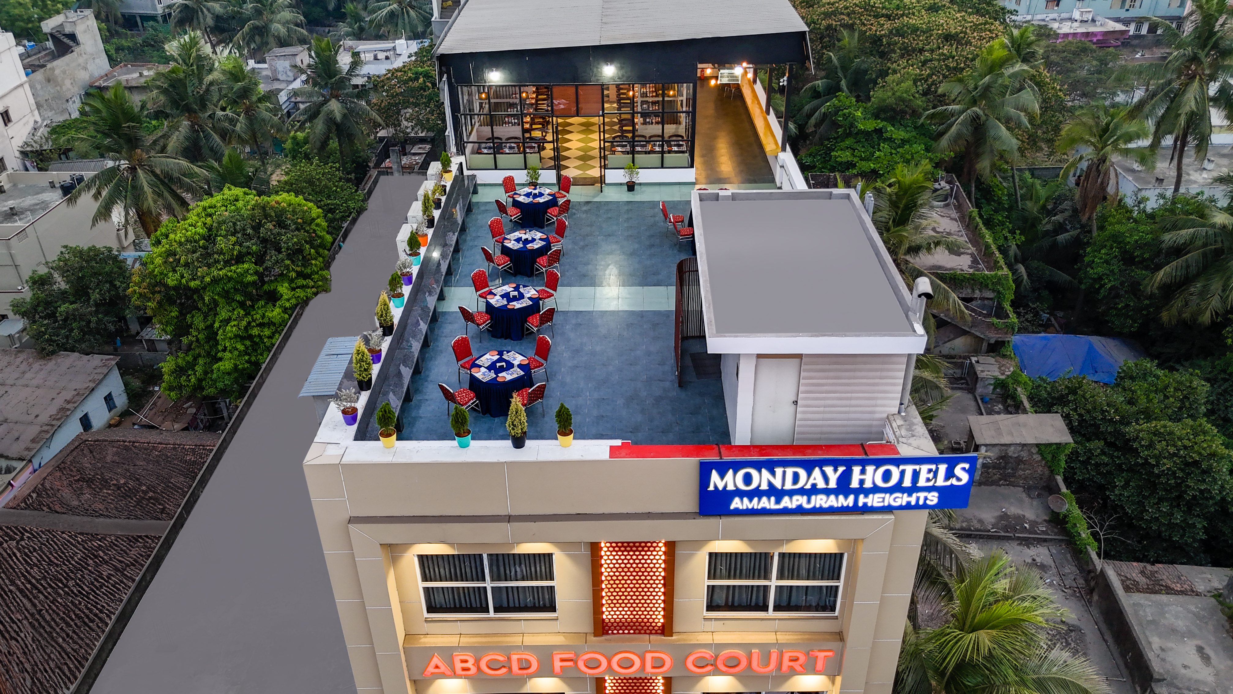 Stunning Rooftop Ambiance at ABCD Food Court